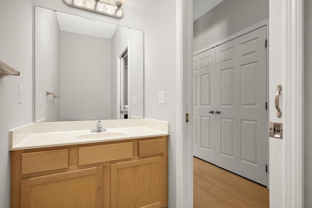 204 Manitoba Lane, Little Canada, MN 55117