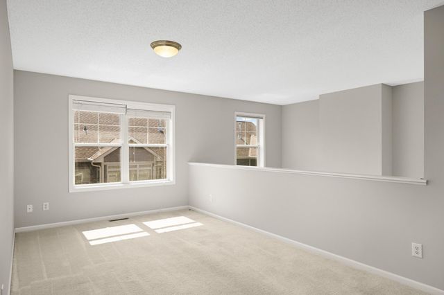 204 Manitoba Lane, Little Canada, MN 55117