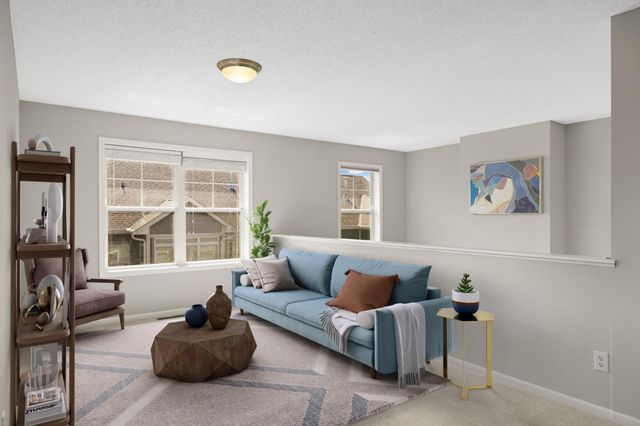 204 Manitoba Lane, Little Canada, MN 55117