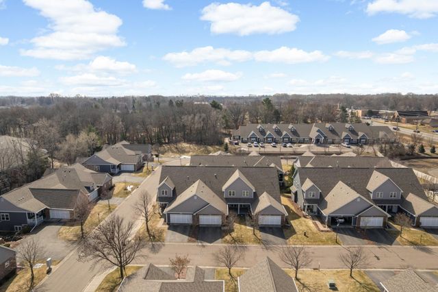 204 Manitoba Lane, Little Canada, MN 55117