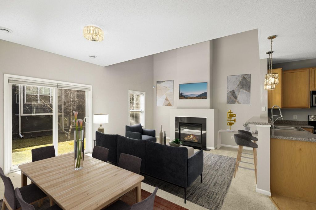 204 Manitoba Lane, Little Canada, MN 55117