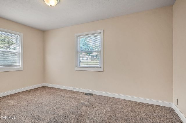 815 Harding Avenue, Johnson City, TN 37604
