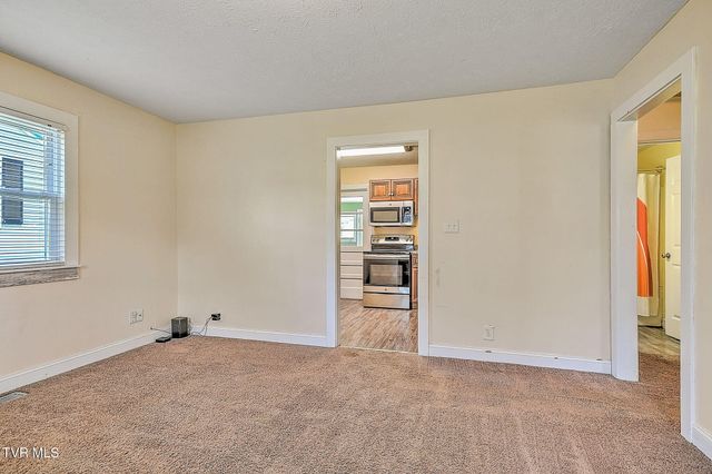 815 Harding Avenue, Johnson City, TN 37604