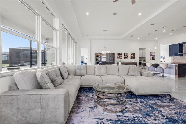 8580 SW Cantante Way, Port St. Lucie, Port St Lucie, FL 34987