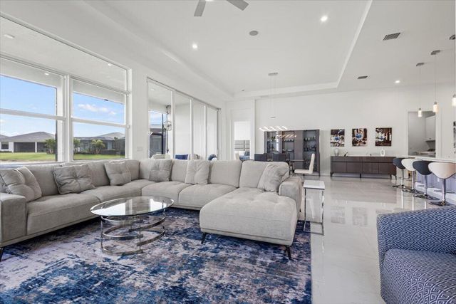 8580 SW Cantante Way, Port St. Lucie, Port St Lucie, FL 34987