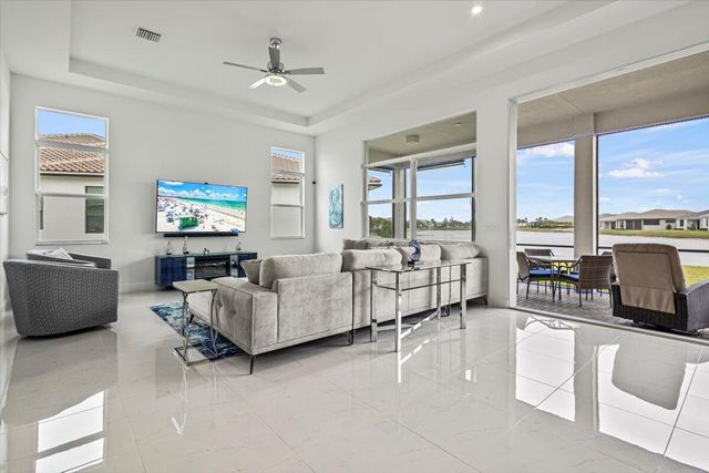 8580 SW Cantante Way, Port St. Lucie, Port St Lucie, FL 34987