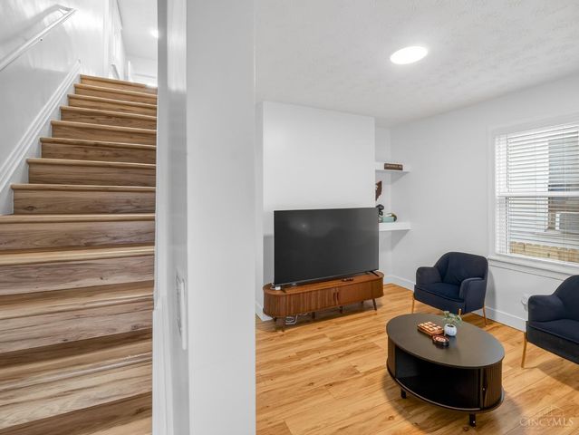 3437 Cardiff Avenue, Cincinnati, OH 45209