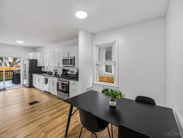 3437 Cardiff Avenue, Cincinnati, OH 45209