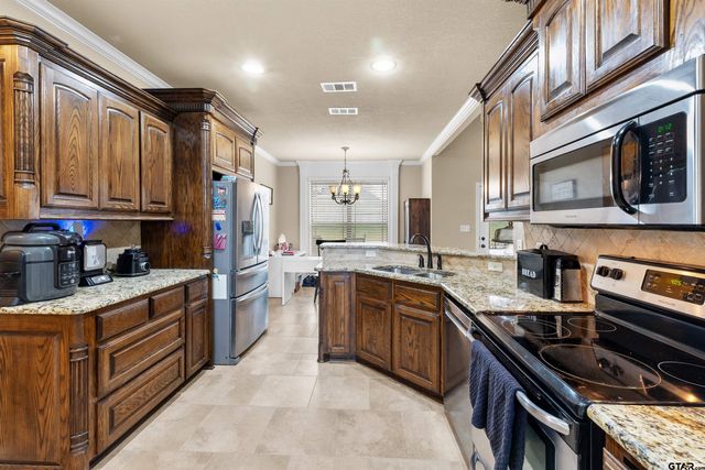 11855 Poydras, Tyler, TX 75703