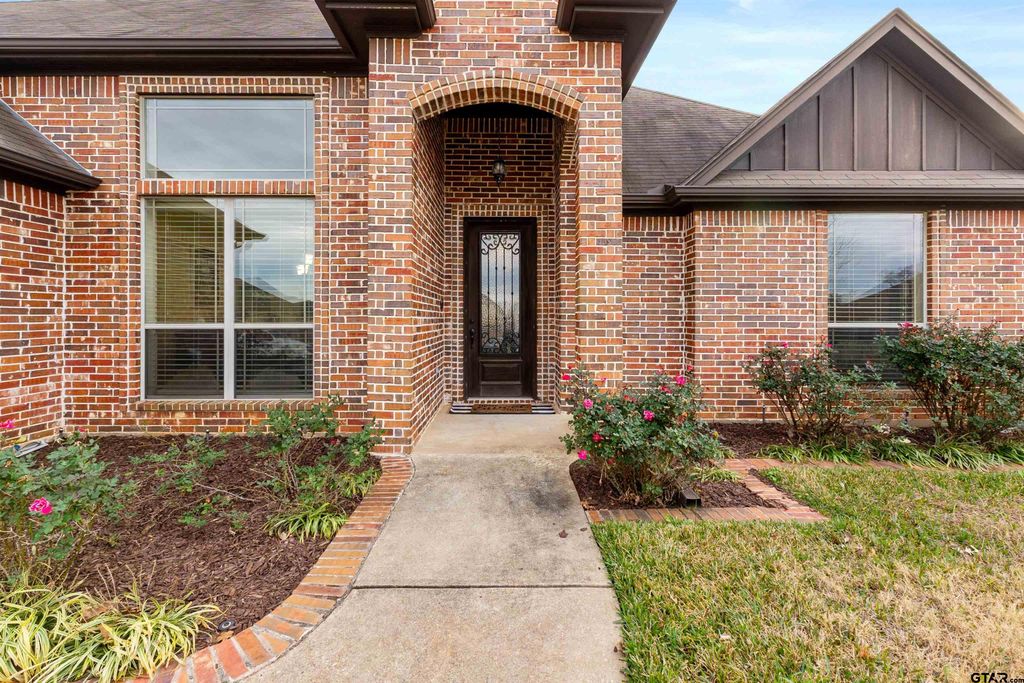 11855 Poydras, Tyler, TX 75703