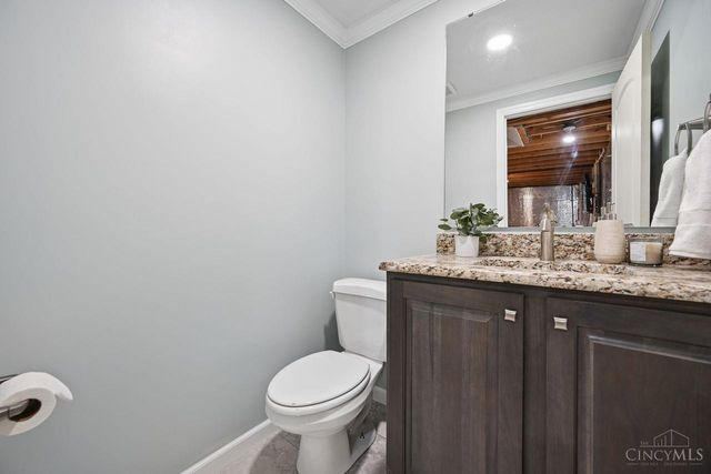 6590 Waverly Park, Hamilton Twp, OH 45152