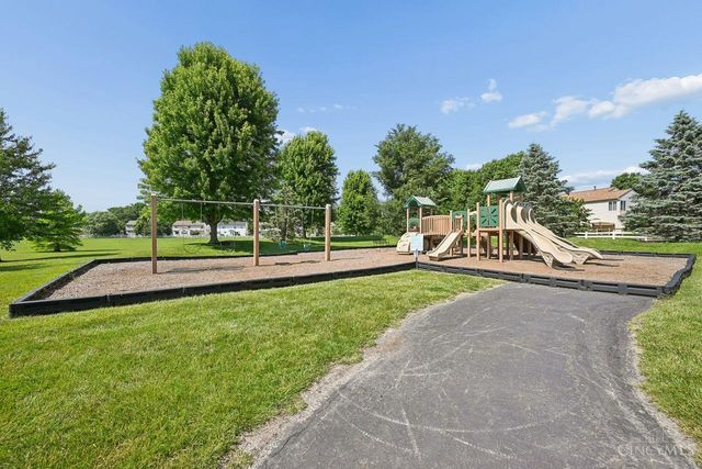 6590 Waverly Park, Hamilton Twp, OH 45152