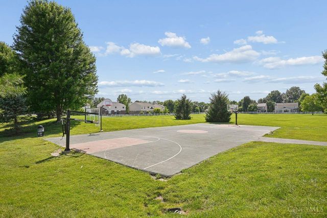 6590 Waverly Park, Hamilton Twp, OH 45152