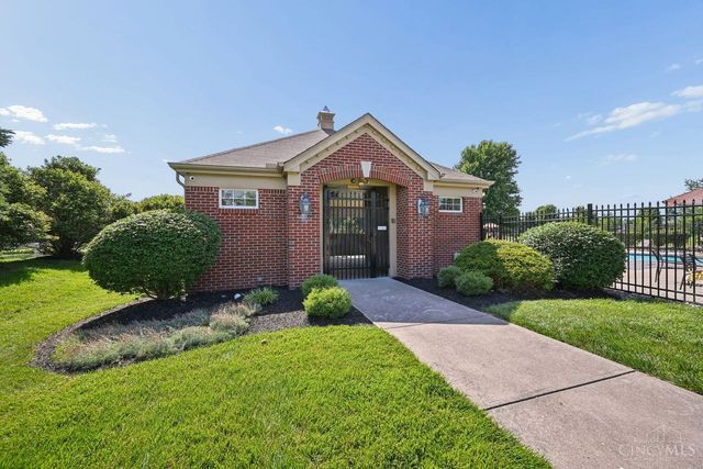 6590 Waverly Park, Hamilton Twp, OH 45152