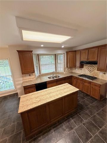 220 Saint Devon Crossing, Johns Creek, GA 30097