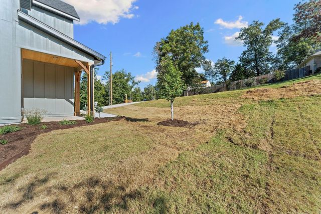 19 Allonby Circle, Bella Vista, AR 72714