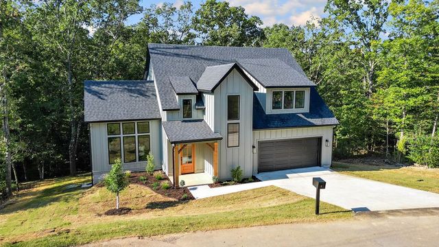 19 Allonby Circle, Bella Vista, AR 72714