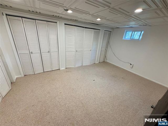 49 White Pond Road, Waldwick, NJ 07463