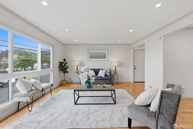 366 Chester Street, Daly City, CA 94014