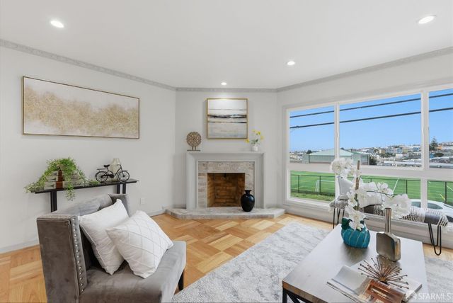 366 Chester Street, Daly City, CA 94014