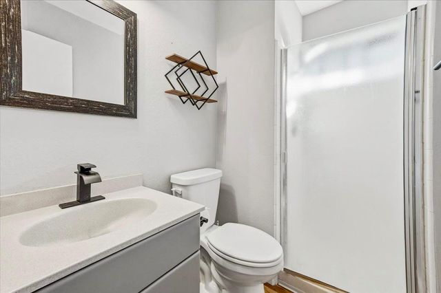 13291 Quaker Hill Cross, Nevada City, CA 95959