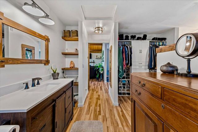 13291 Quaker Hill Cross, Nevada City, CA 95959