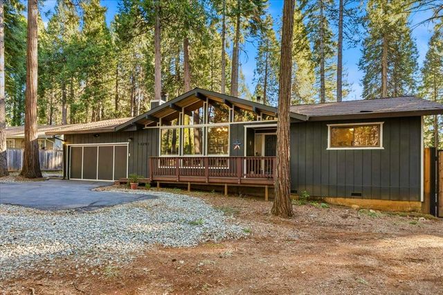 13291 Quaker Hill Cross, Nevada City, CA 95959