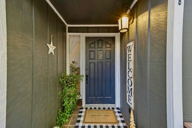 13291 Quaker Hill Cross, Nevada City, CA 95959