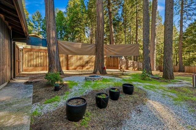 13291 Quaker Hill Cross, Nevada City, CA 95959