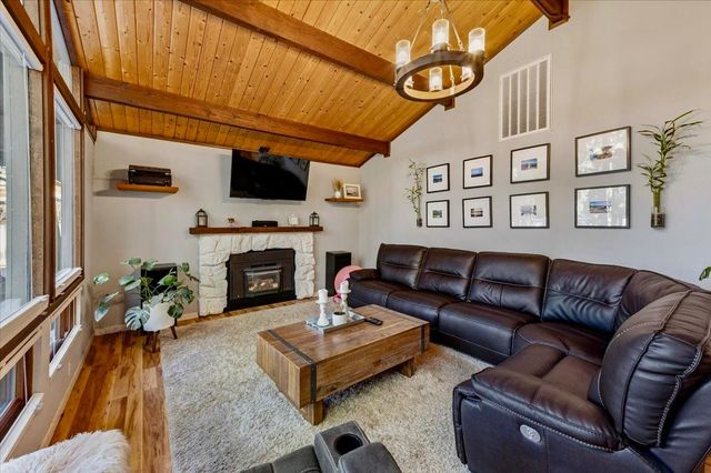 13291 Quaker Hill Cross, Nevada City, CA 95959