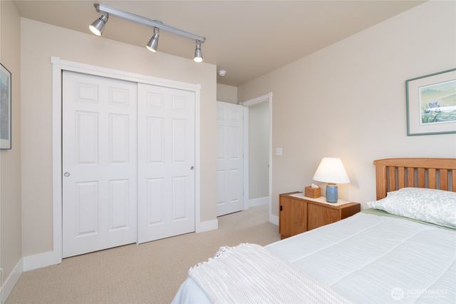 1418 6th Street, Anacortes, WA 98221