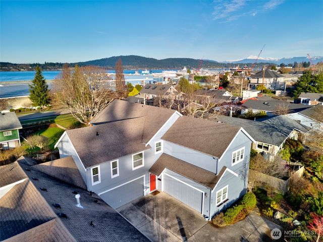 1418 6th Street, Anacortes, WA 98221
