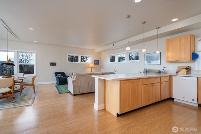 1418 6th Street, Anacortes, WA 98221