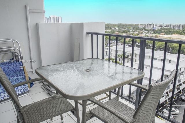 2780 NE 183rd Street 1001, Aventura, FL 33160