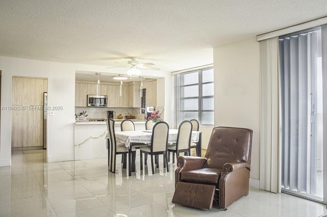 2780 NE 183rd Street 1001, Aventura, FL 33160