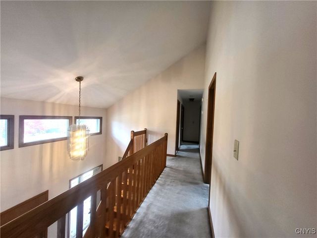 2 Shadowbrrok Drive, Clifton Park, NY 12065