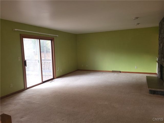 2 Shadowbrrok Drive, Clifton Park, NY 12065