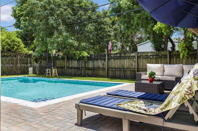 1924 SW 20th St 0, Miami, FL 33145