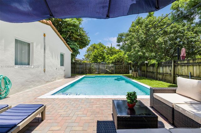 1924 SW 20th St 0, Miami, FL 33145