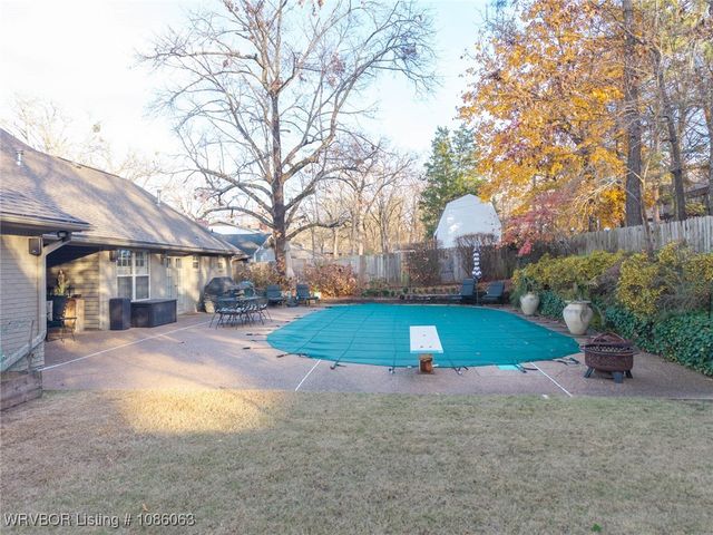 2512 Fresno Place, Fort Smith, AR 72901