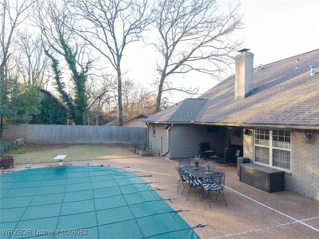 2512 Fresno Place, Fort Smith, AR 72901