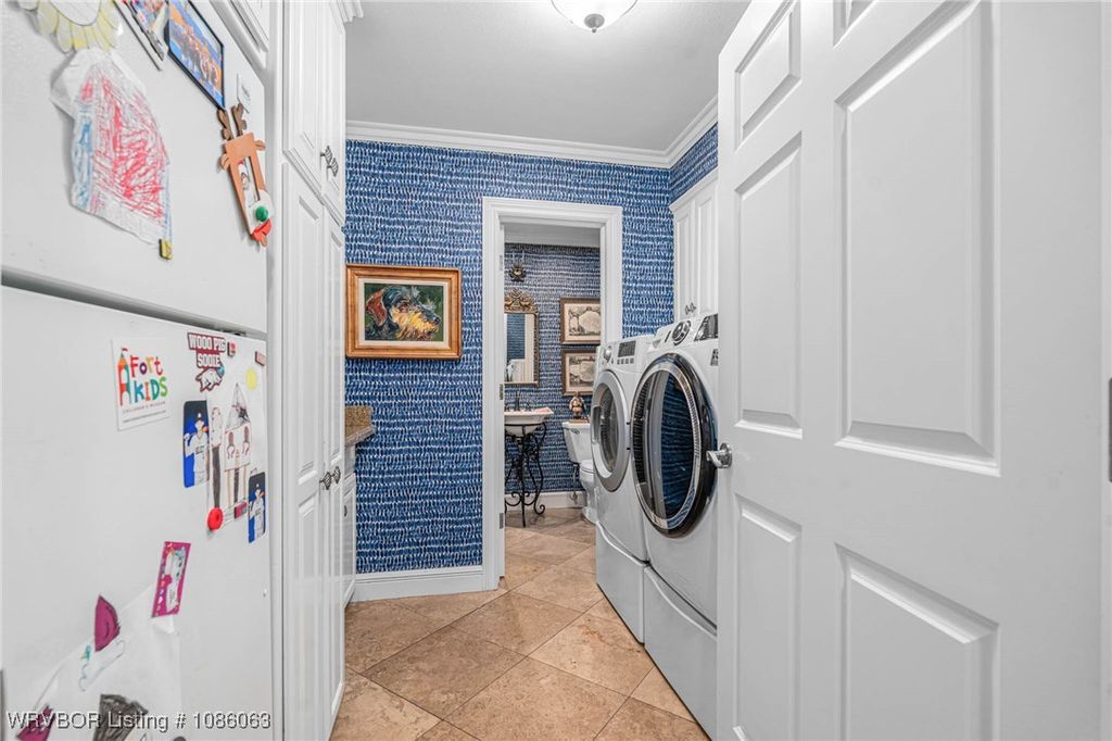 2512 Fresno Place 2512 Fresno Place