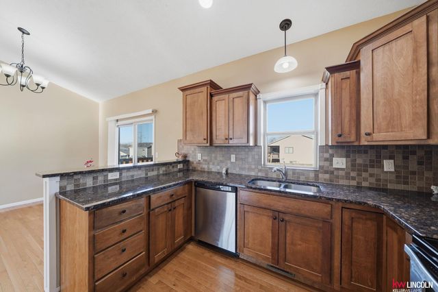 9238 garland Street, Lincoln, NE 68505