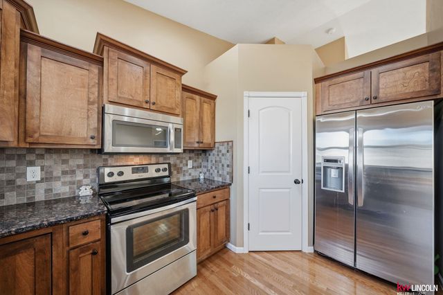 9238 garland Street, Lincoln, NE 68505