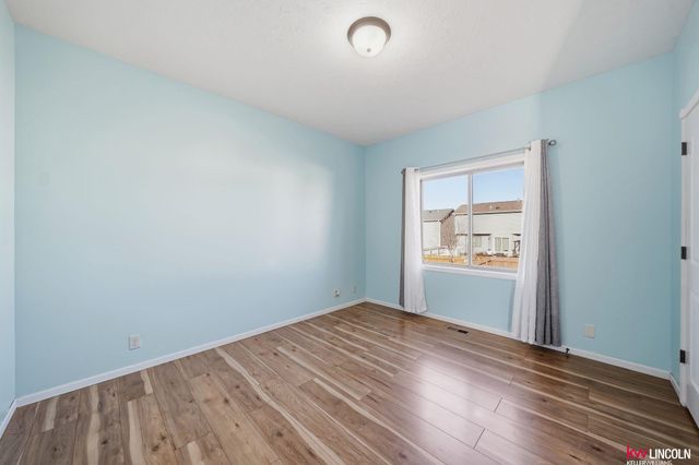 9238 garland Street, Lincoln, NE 68505