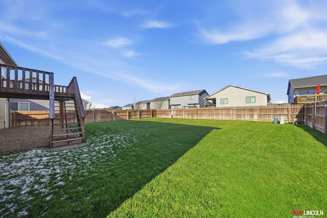 9238 garland Street, Lincoln, NE 68505