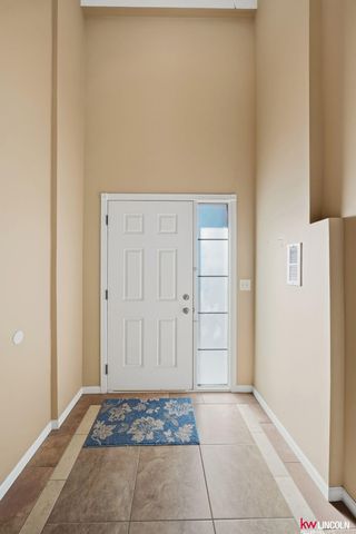 9238 garland Street, Lincoln, NE 68505