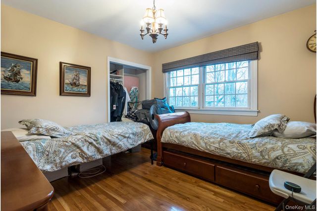 23 Moccasin Place, Monsey, NY 10952