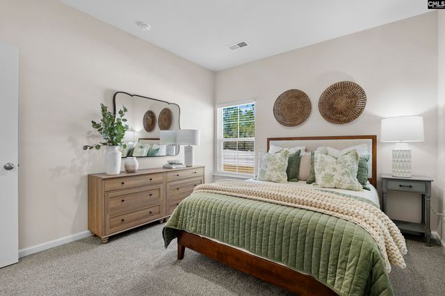 800 Soaring Free Lane, Hopkins, SC 29061