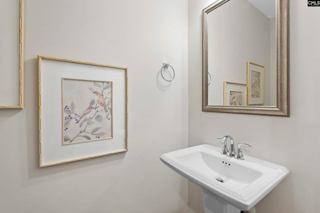 800 Soaring Free Lane, Hopkins, SC 29061